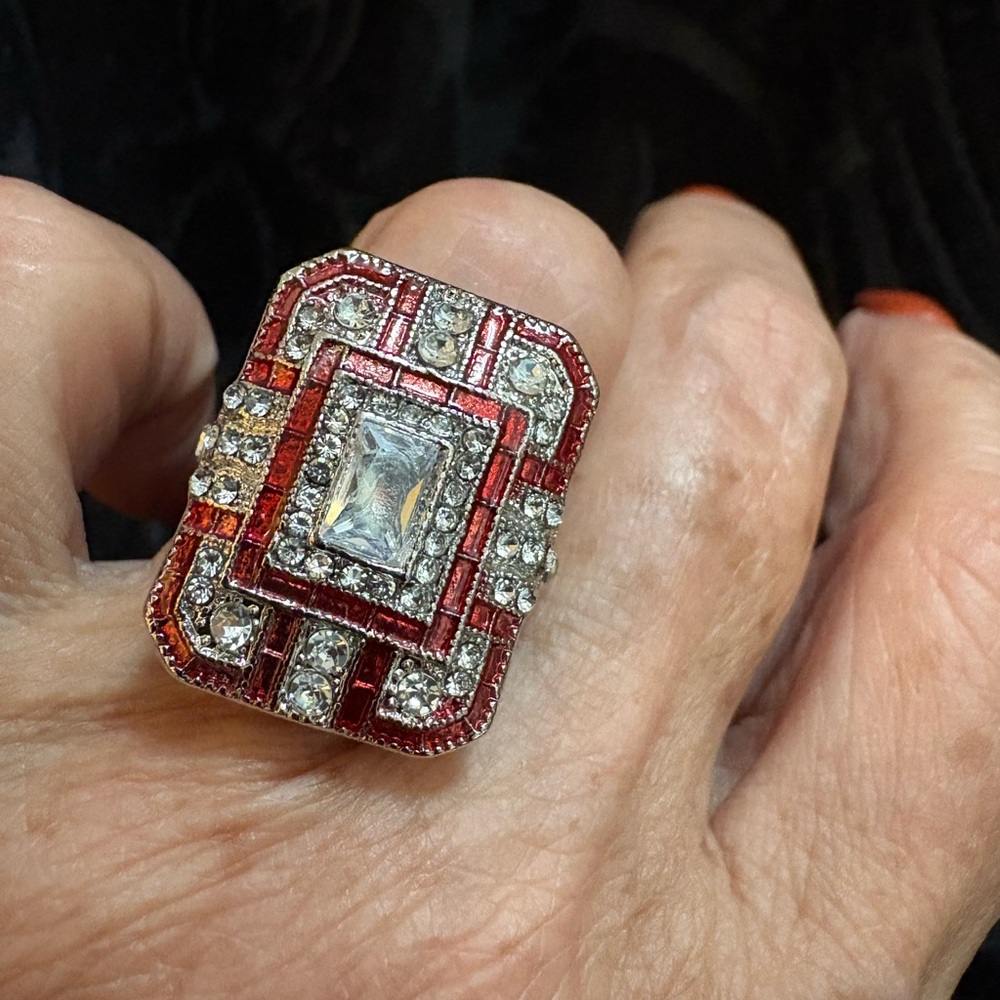 VINTAGE STYLE RING - Picture 10 of 17